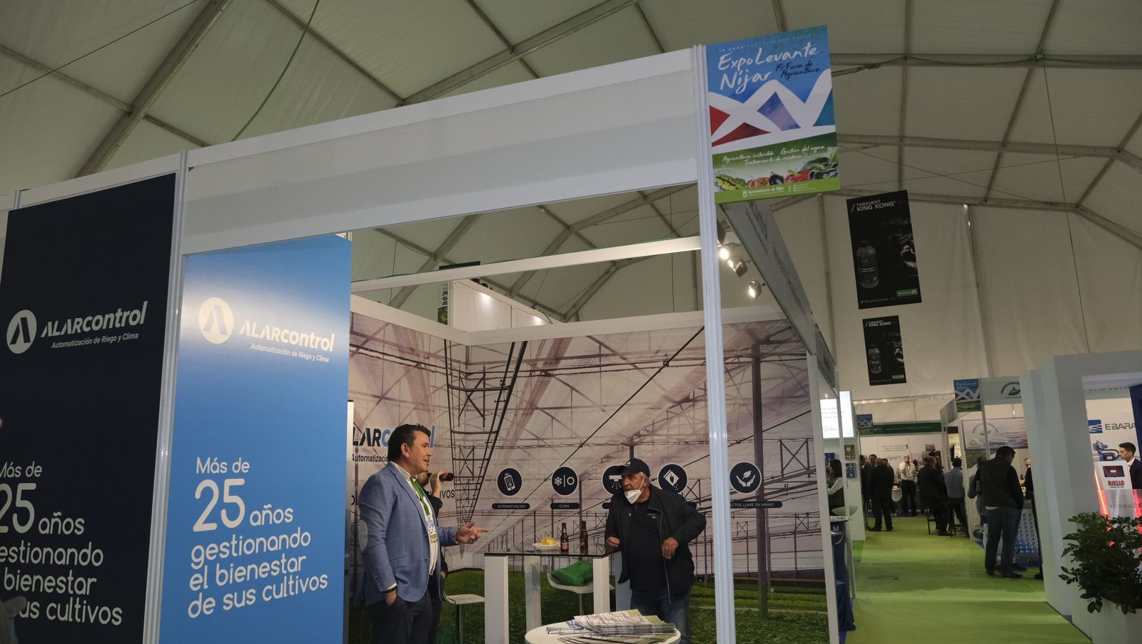 Imágenes del primer día de Expolevante Níjar.