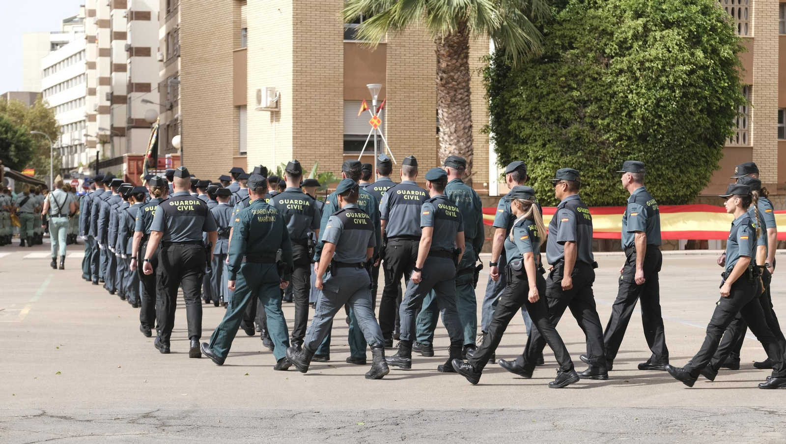 Las imágenes de la celebración del Día del Pilar en la Comandancia de la Guardia Civil de Almería