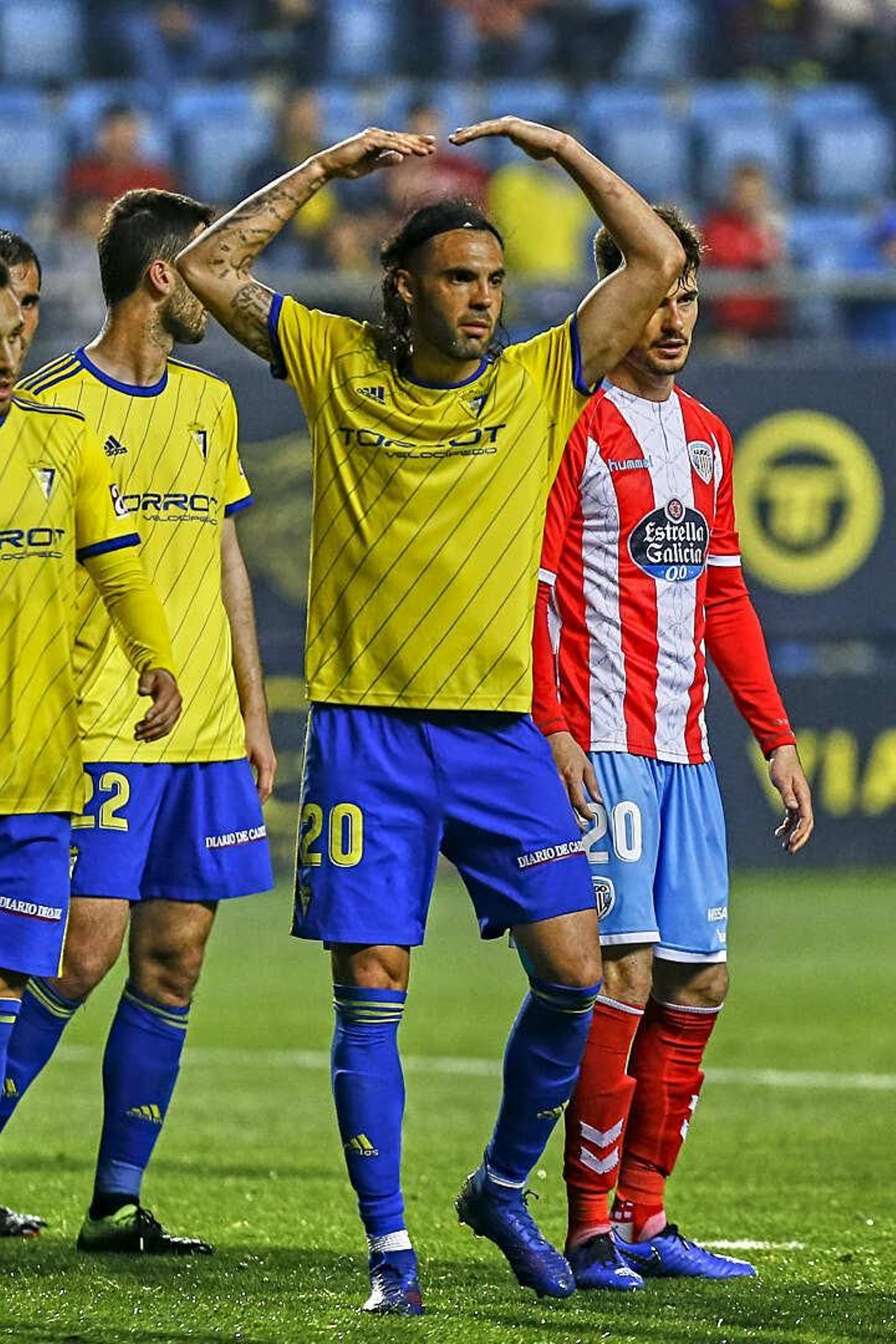 Imágenes del partido de fútbol Cádiz CF - CD Lugo