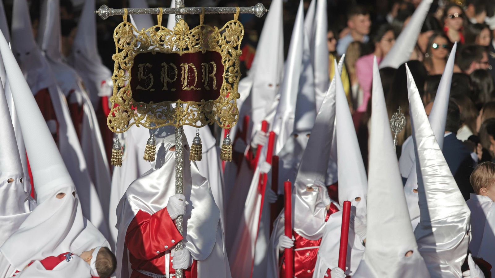 Imágenes del Lunes Santo en Algeciras