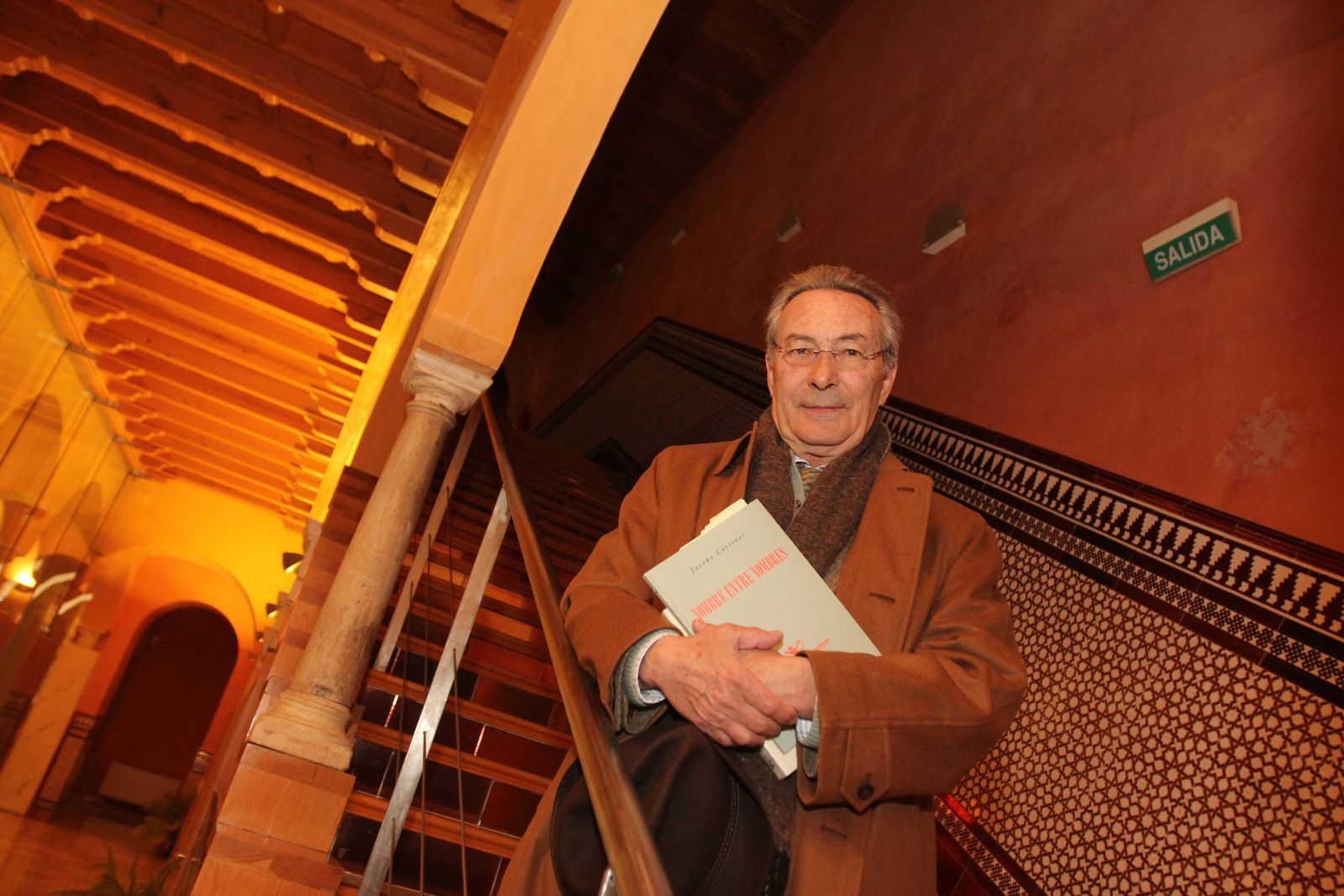 El profesor, poeta y académico Jacabo Cortines.