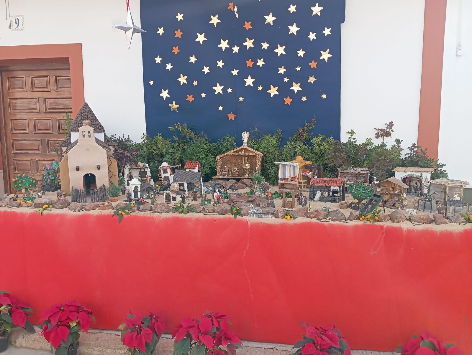 Las calles de Villafranca de Córdoba decoradas por Navidad
