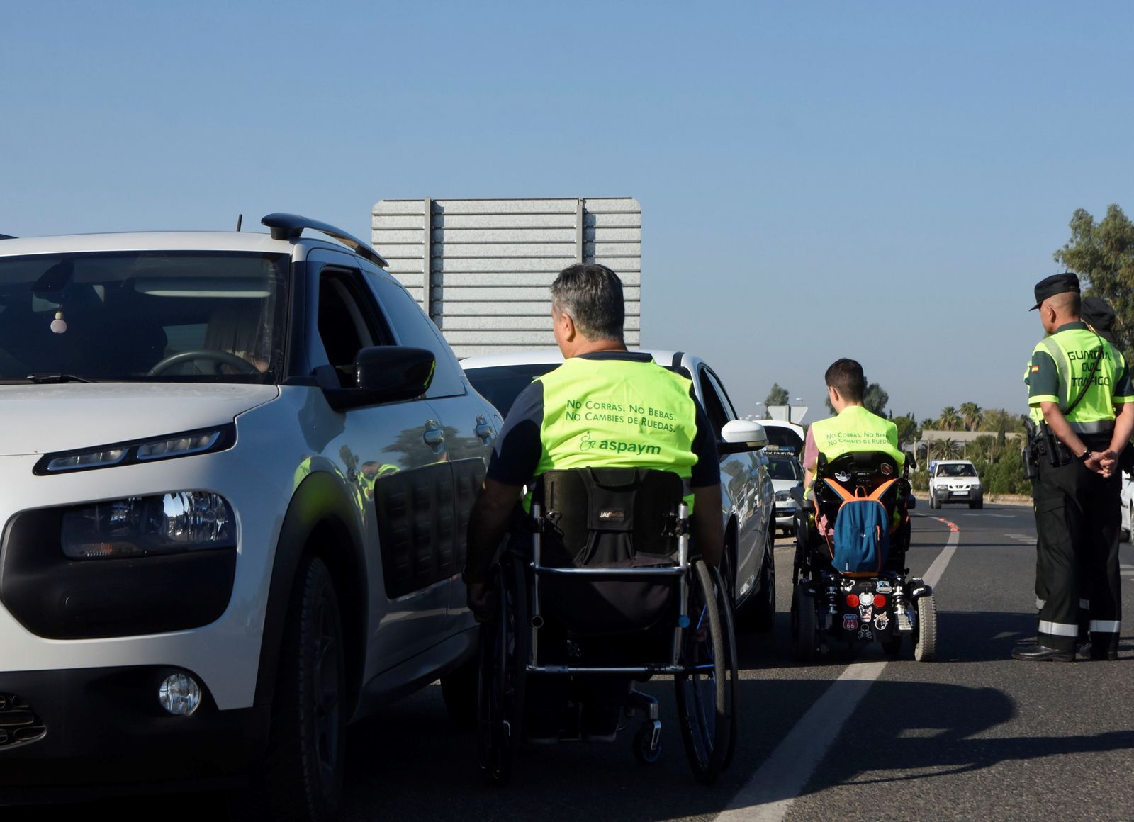 La campaña de concienciación de la DGT en Córdoba para evitar accidentes, en imágenes