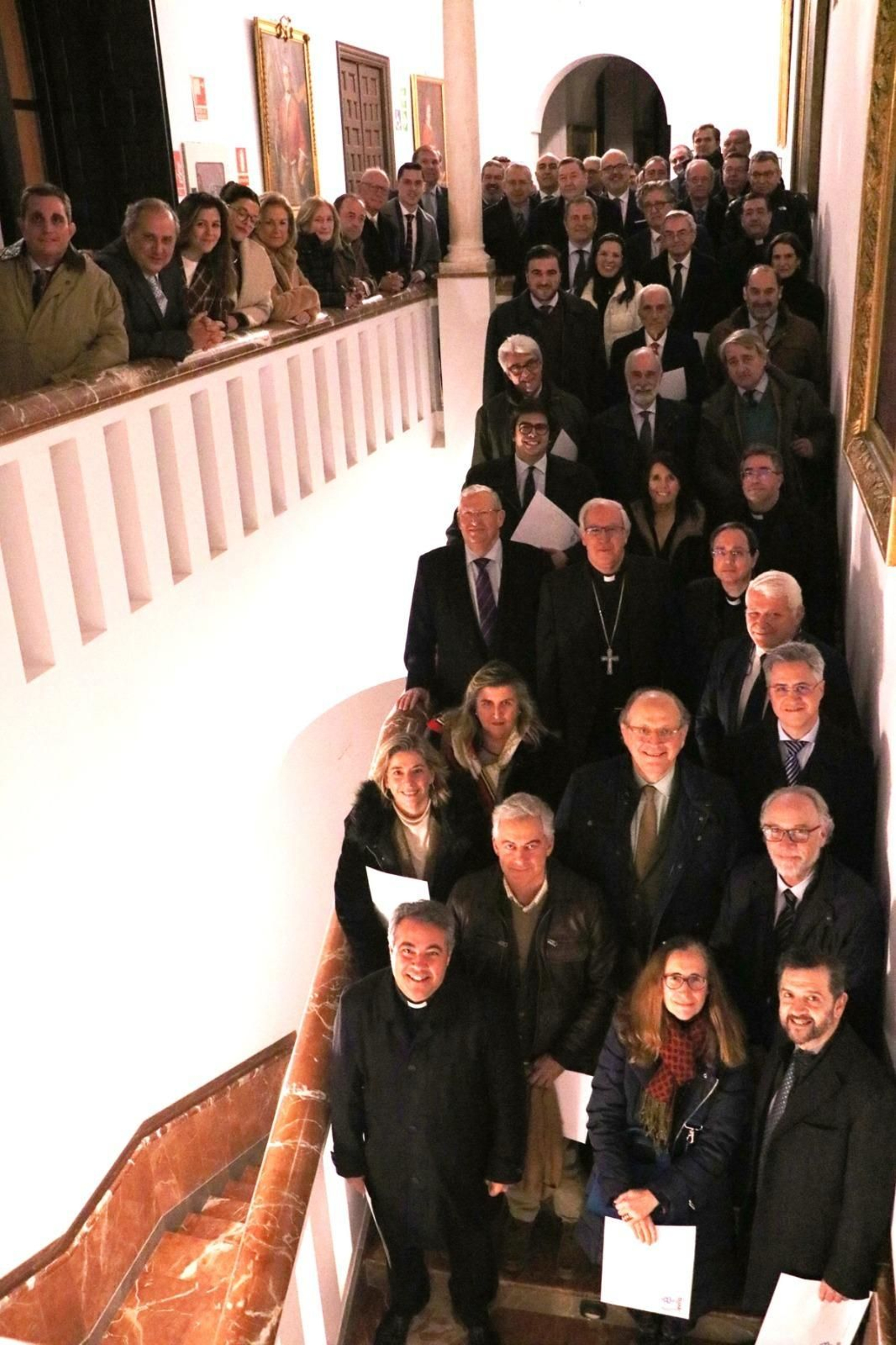 Miembros de las respectivas comisiones