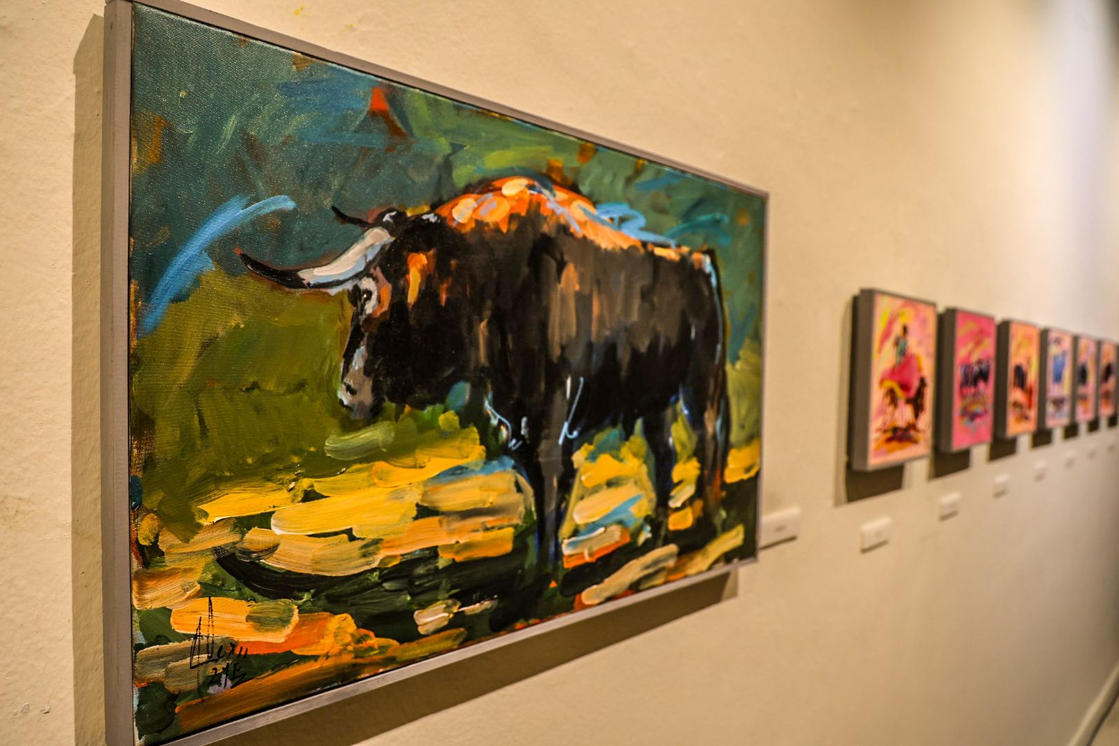 Fotografías de la exposición de ámbito taurino 'Miradas, trazos y estilo'. En el Museo de Huelva