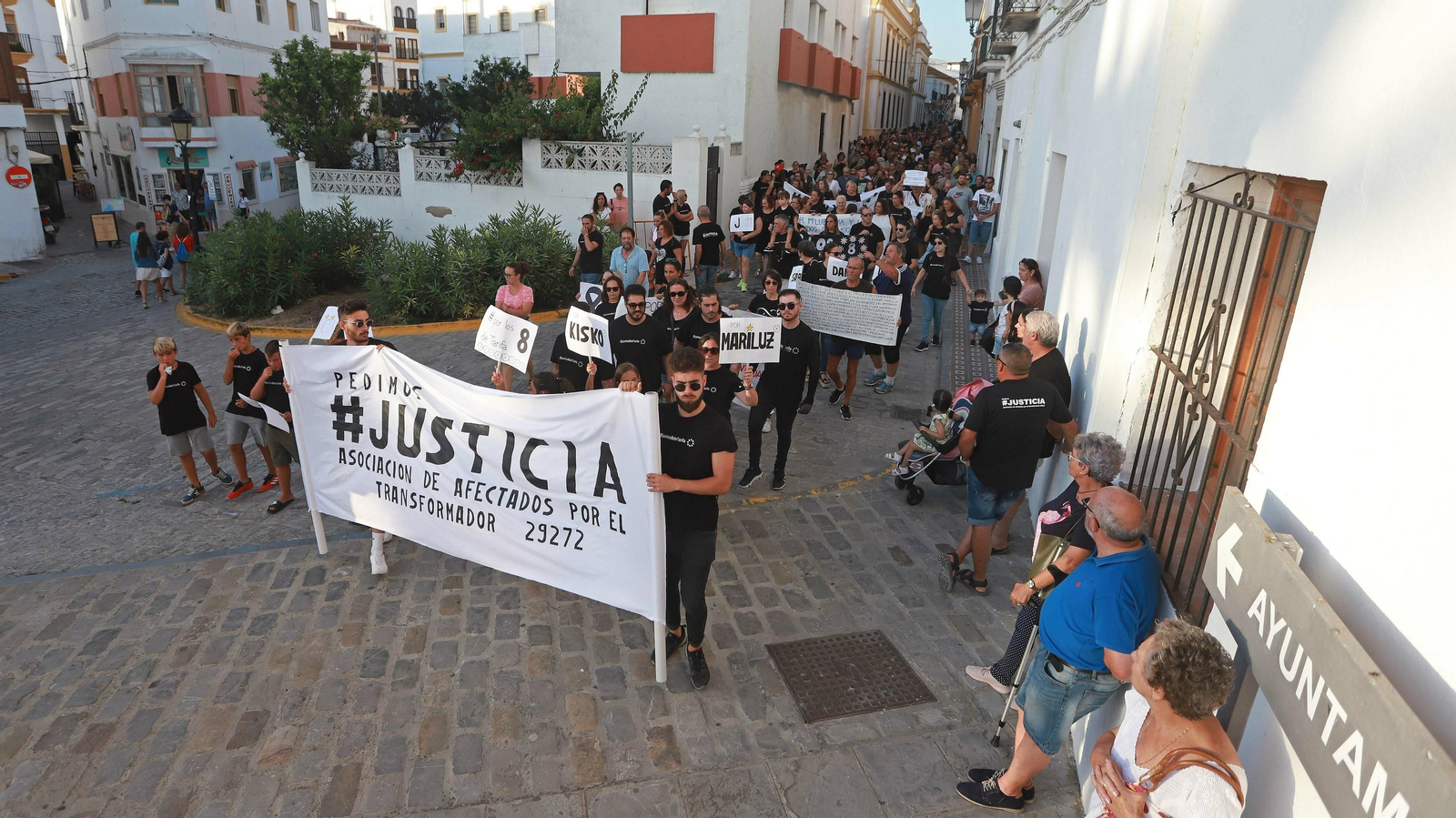 Manifestación por los 8 de Tarifa