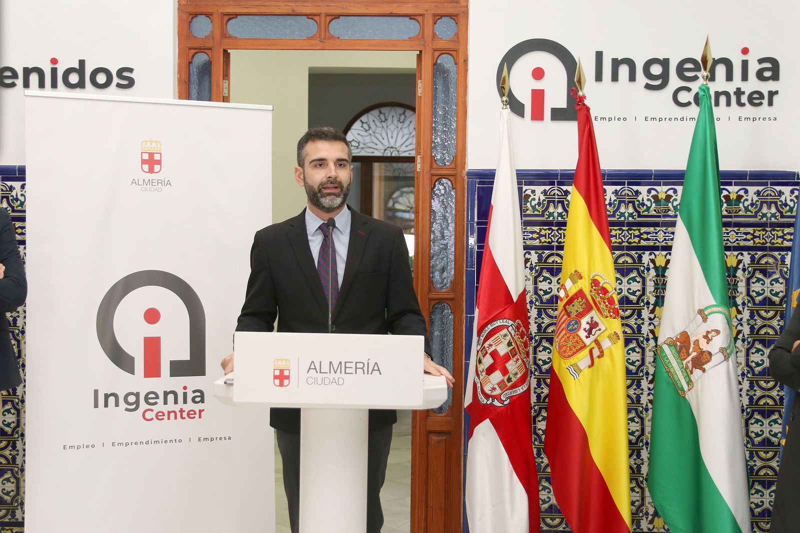 Fotogalería de la inauguración del Centro Municipal de Emprendimiento Empresarial 'Ingenia Center'
