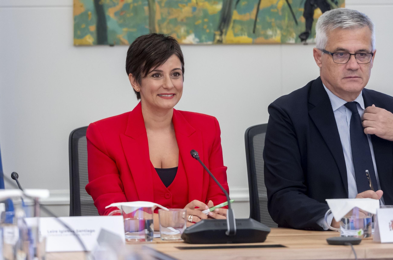 La ministra de Vivienda y Agenda Urbana, Isabel  Rodríguez , presenta en una reunión con representantes de los sindicatos y los empresarios el Plan Estatal de Vivienda 2026-2030