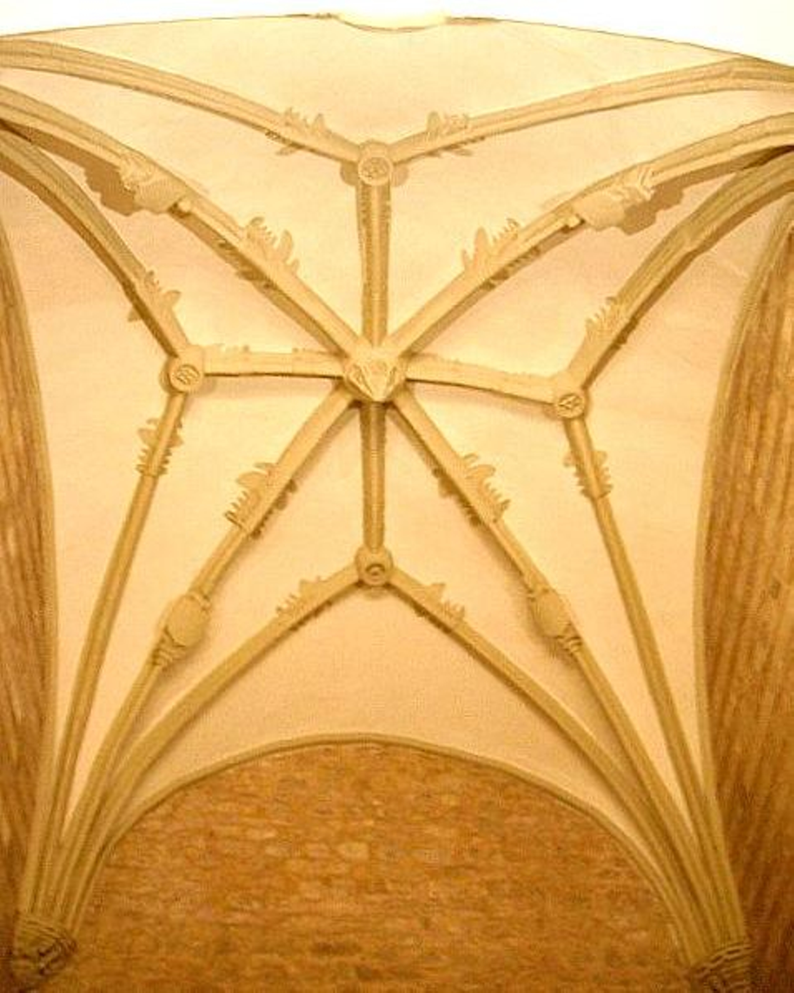 Los nervios de las bóvedas de la iglesia de la Magdalena suman hasta ochenta dragones.