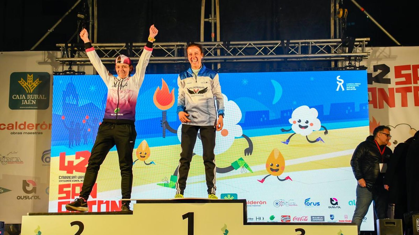 En imágenes: entrega de premios de la prueba popular de la Carrera de San Antón