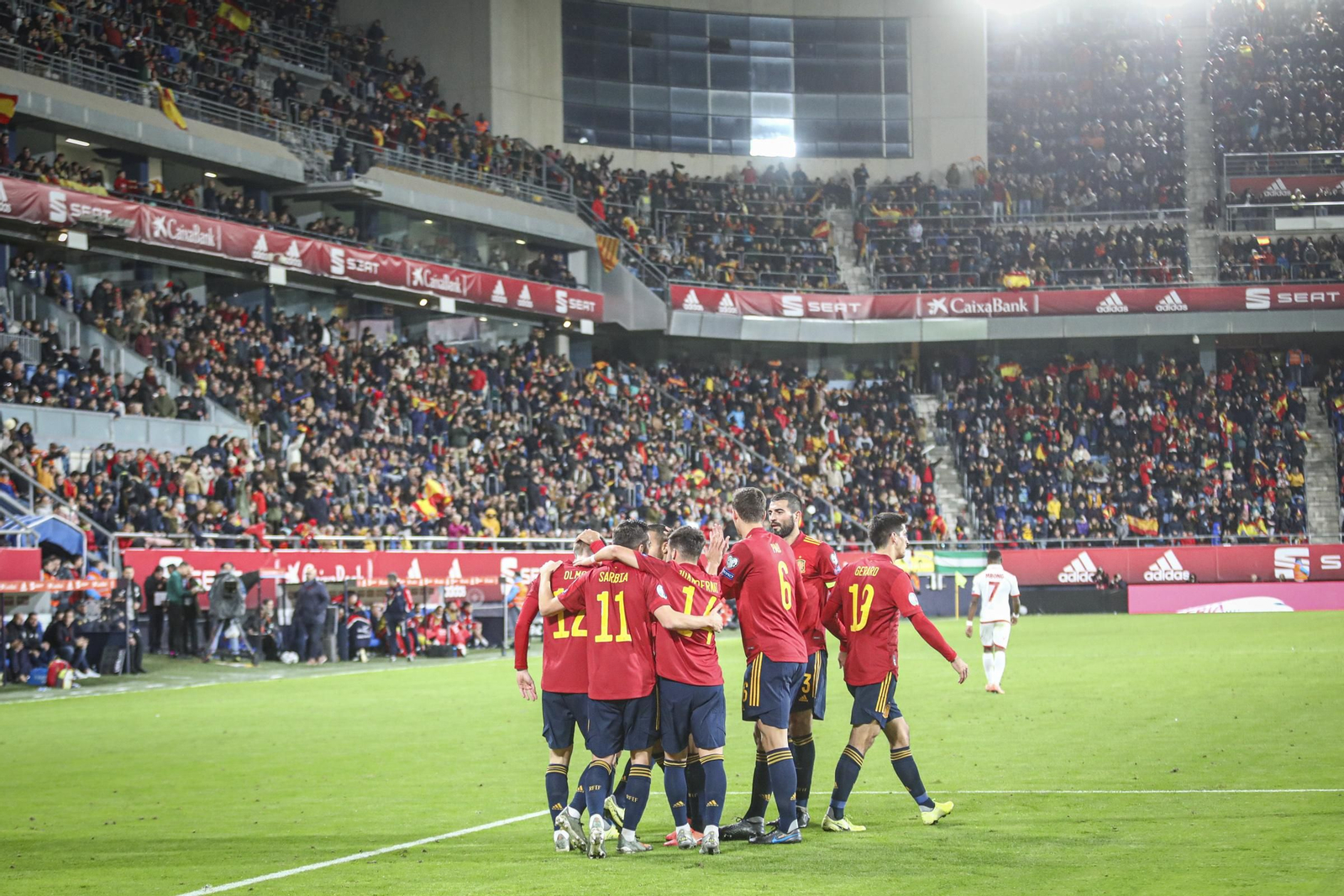 Las imágenes del España-Malta en Cádiz