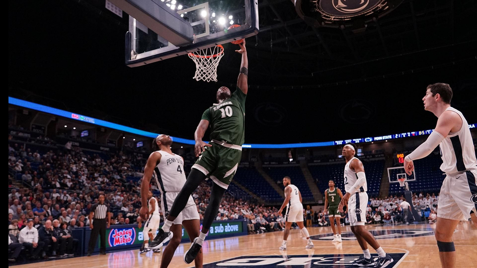 Golden Dike, en acción.