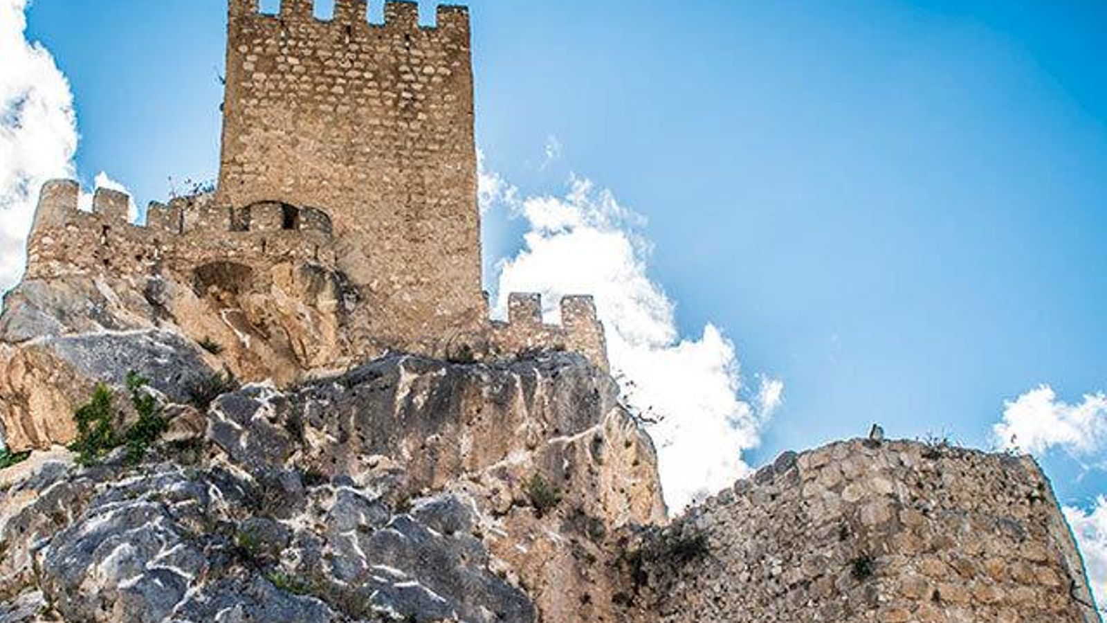 Castillo de Zuheros Castillo de Zuheros