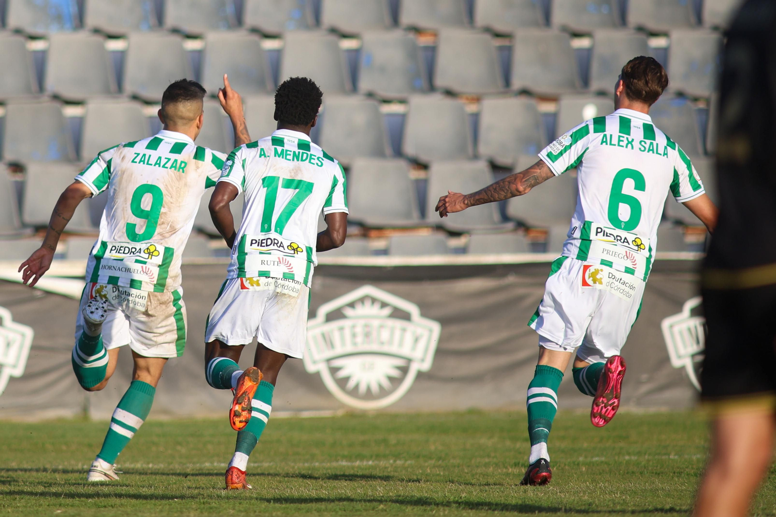 Las mejores fotos del Intercity - Córdoba CF en el Antonio Solana de Alicante