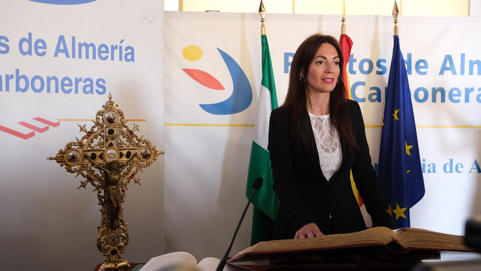 La toma de posesión de Rosario Soto como presidenta del Puerto de Almería