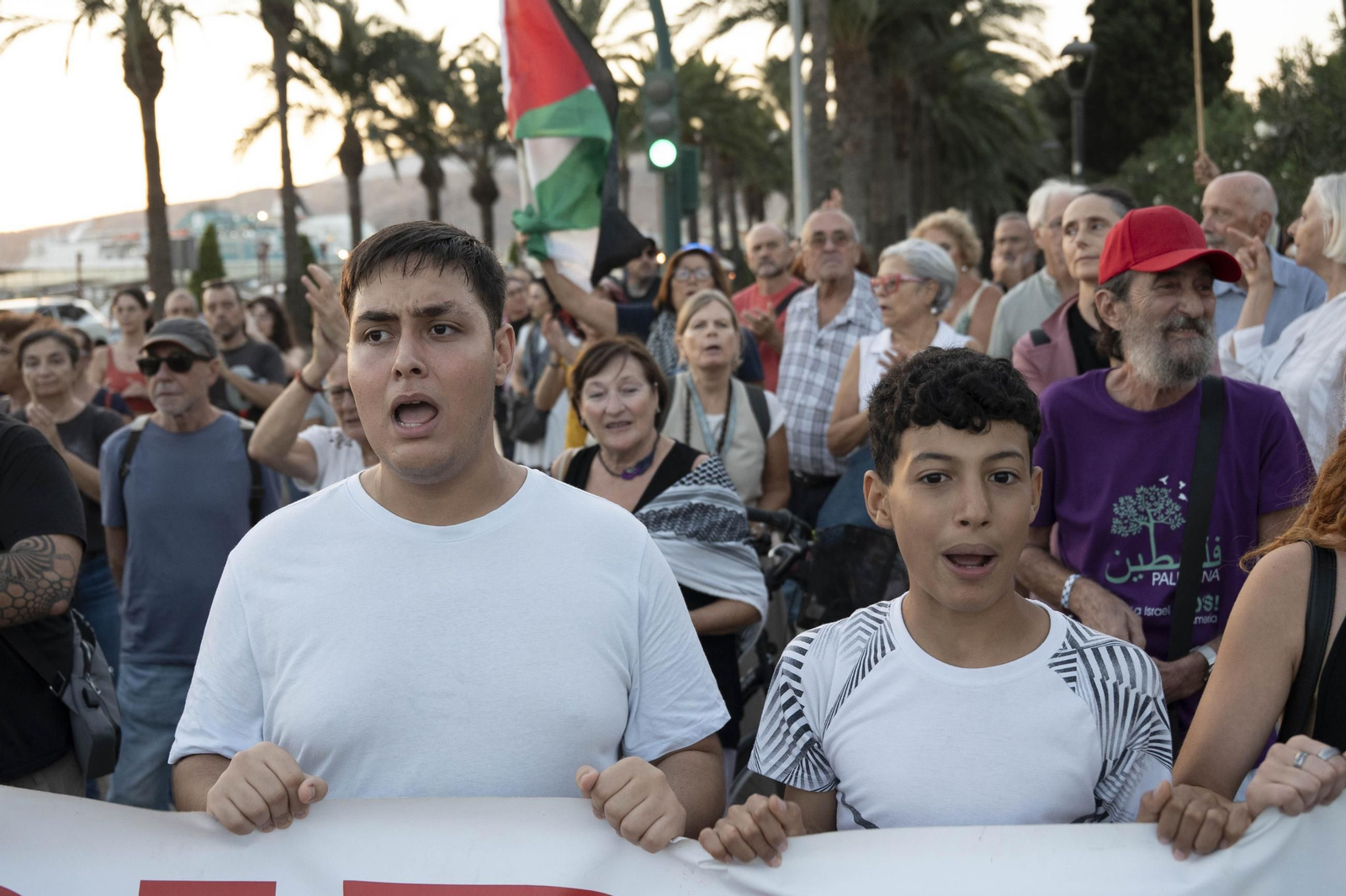 Manifestación convocada por la Plataforma Almería por Palestina