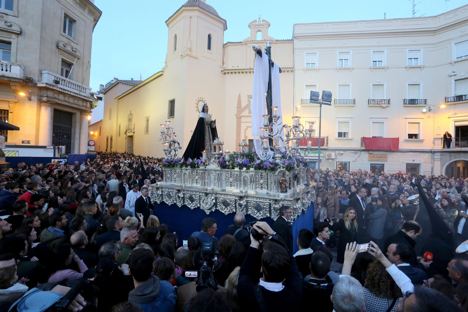 Las imágenes de la Buena Muerte en Huelva