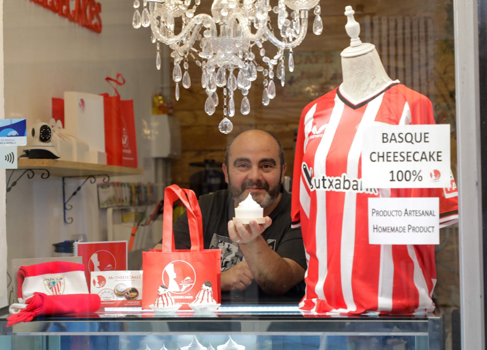 Las fotos de hinchas del Athletic y del Mallorca por Sevilla
