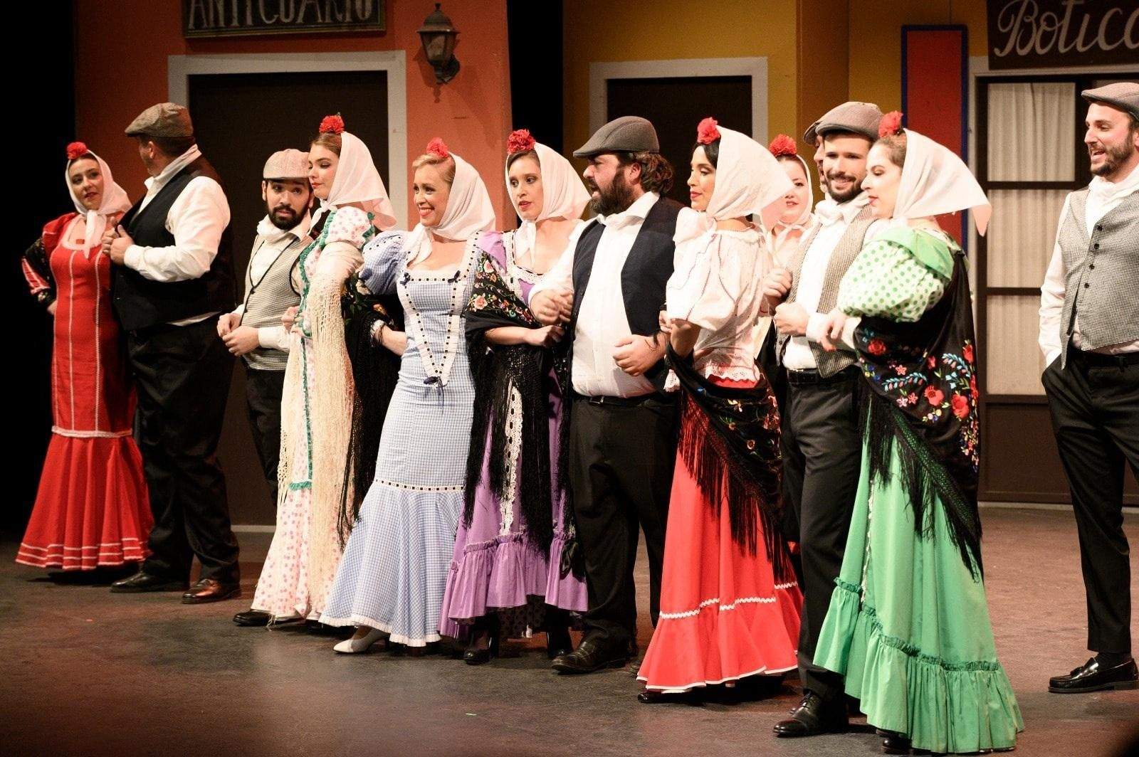 El ciclo teatral, con cinco pases entre octubre y noviembre, es la herencia de la afición teatral de la ciudad