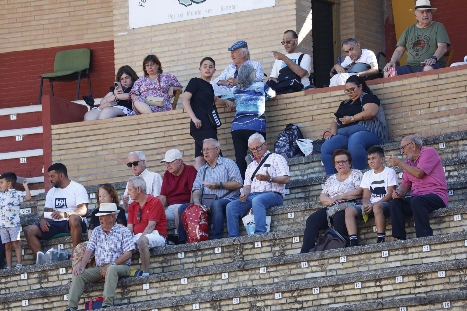 Búscate durante la corrida de toros del jueves de la Feria Real de Algeciras 2025