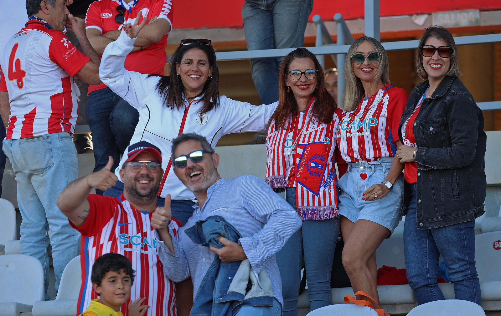 Búscate en el Nuevo Mirador durante el Algeciras - Castellón de Primera RFEF