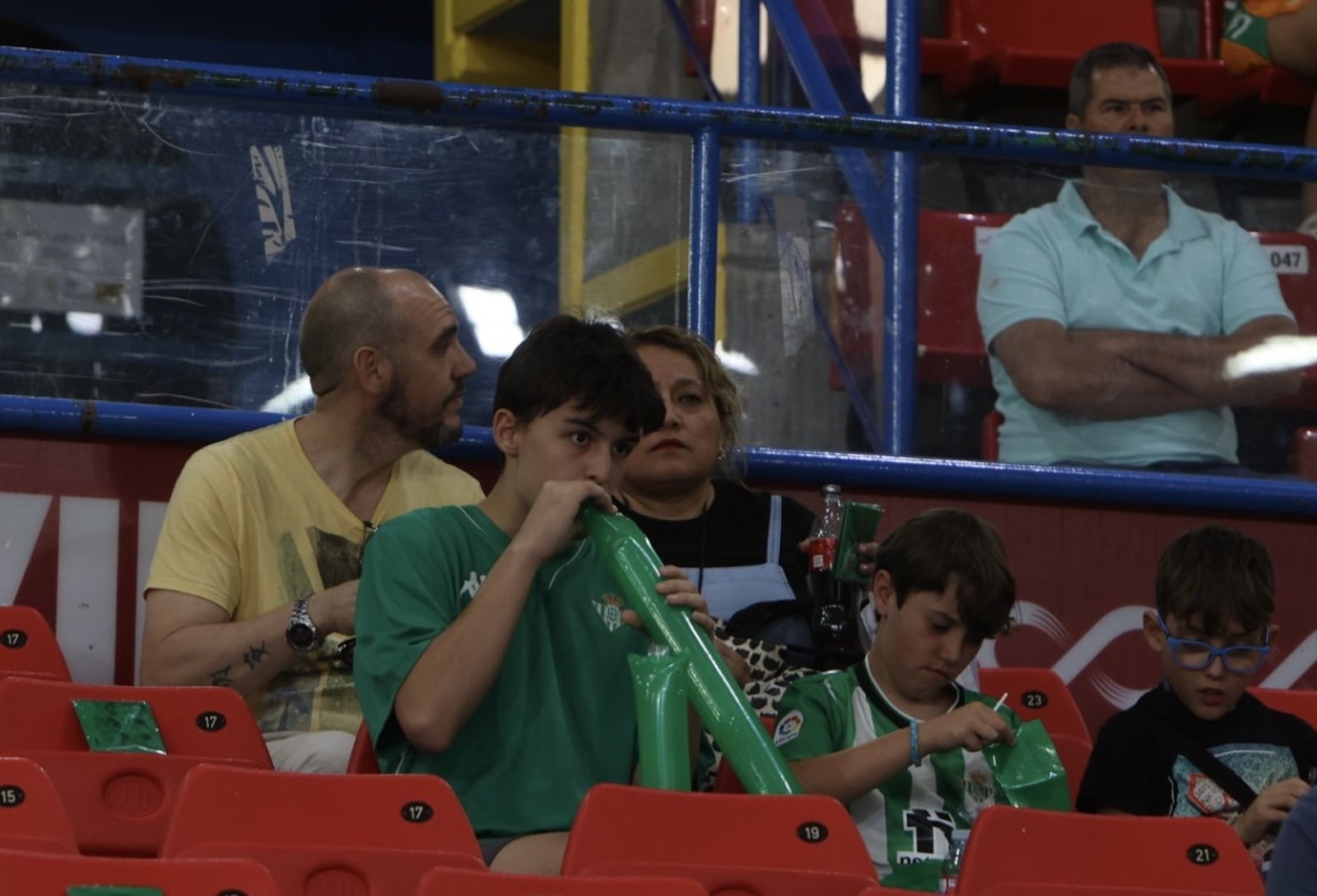 Búscate en el o Betis Granada de baloncesto