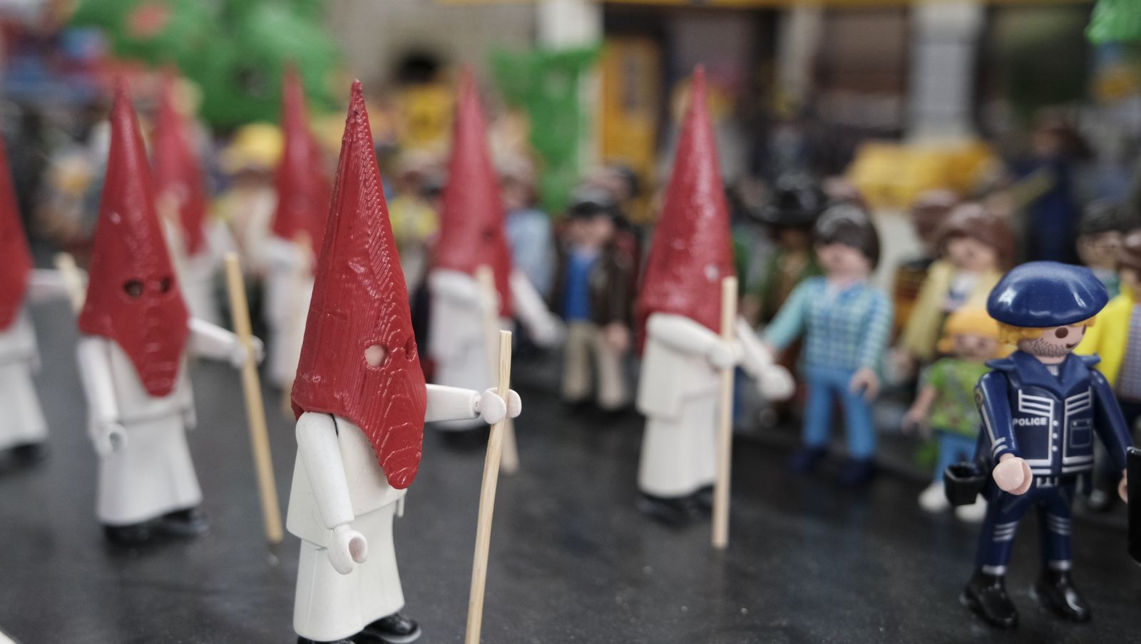 Inauguración de la exposición de playmobil de semana santa de Almería