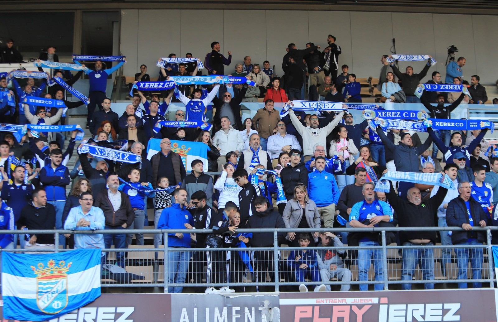 Búscate en el partido del Xerez CD-Antoniano en Chapín