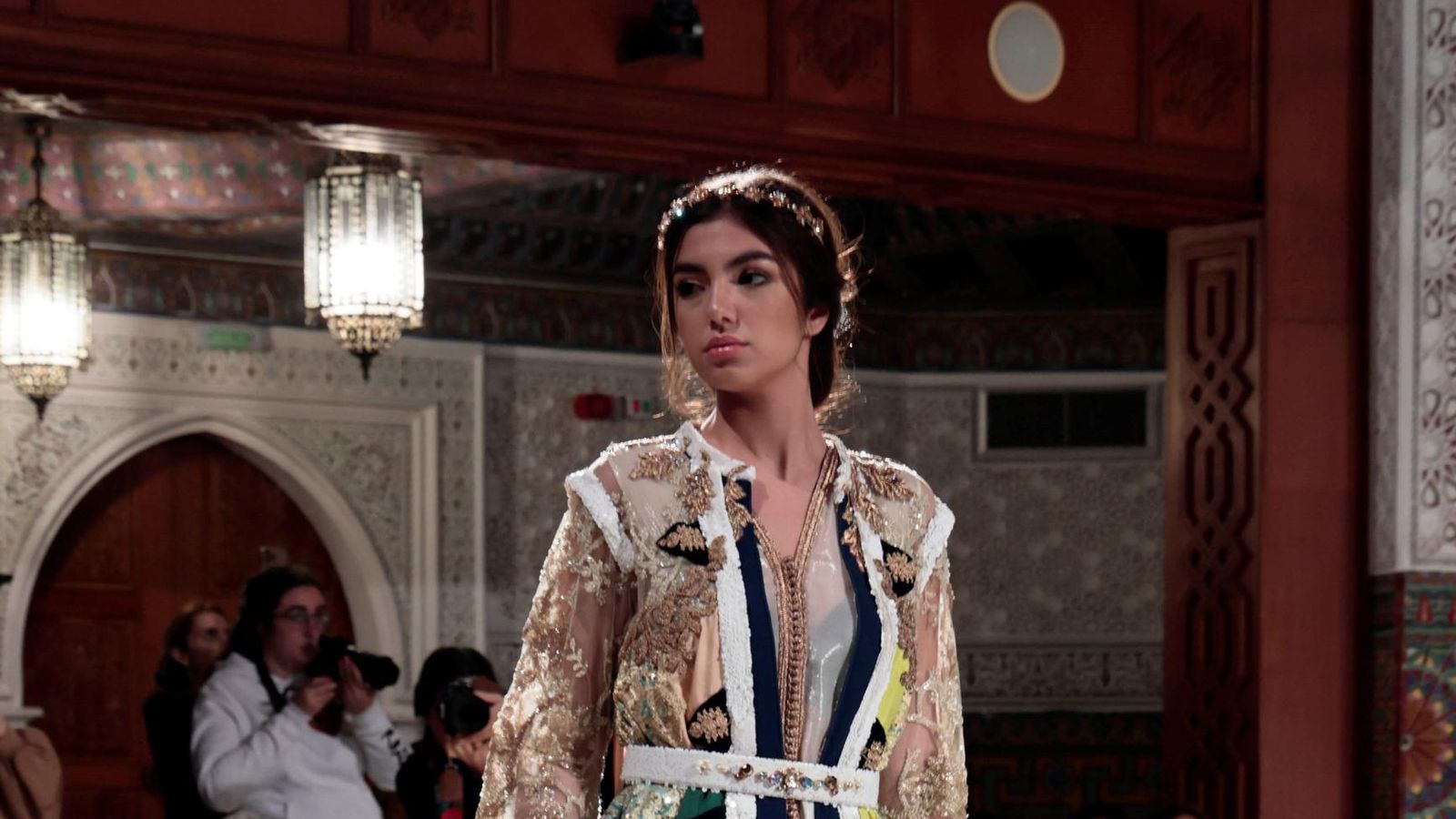 Desfile en la Fundación Tres Culturas del Mediterráneo