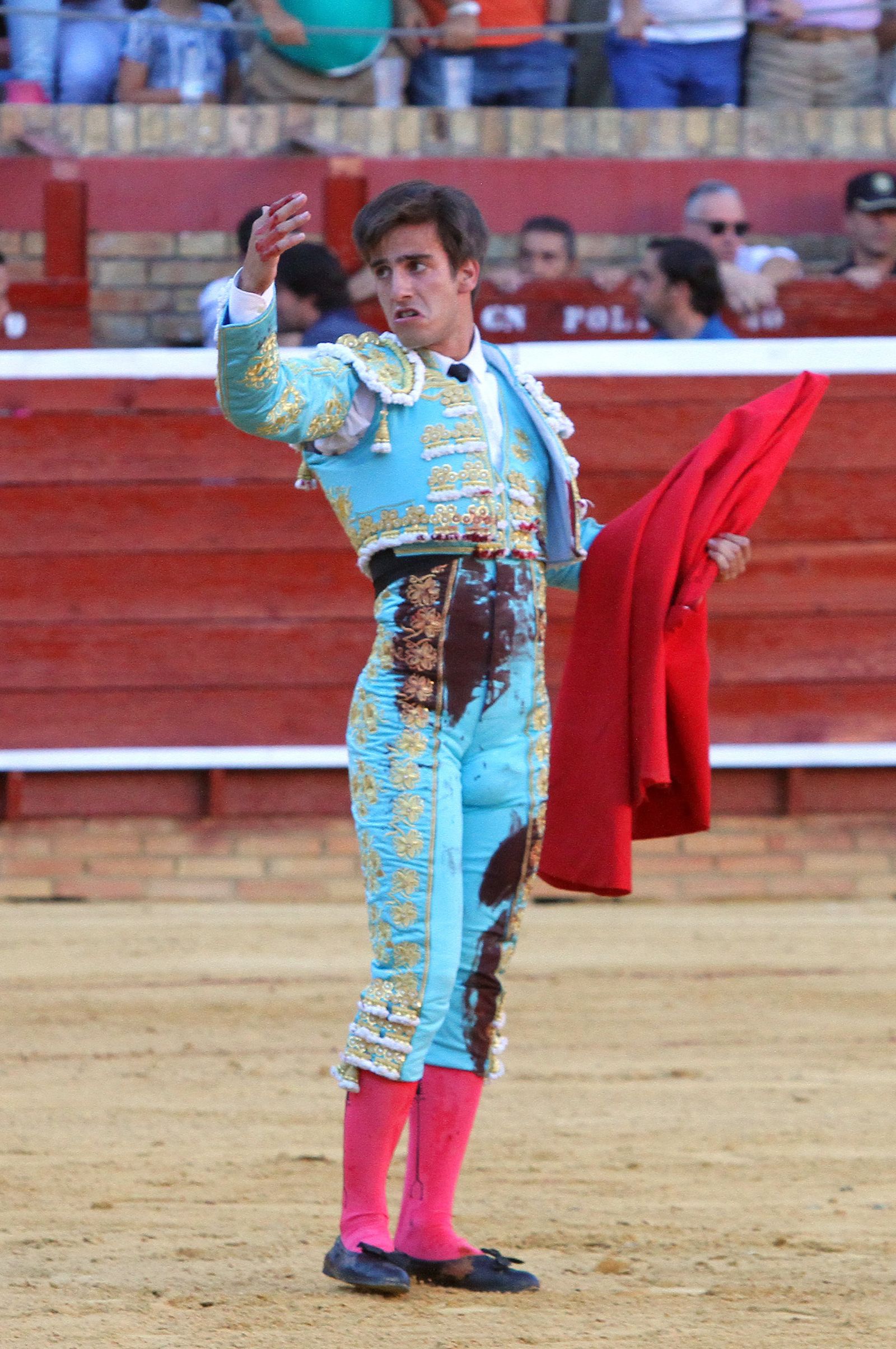 Imágenes de la Novillada de Rafael Serna, Emilio Silvera y Rodrigo Molina.