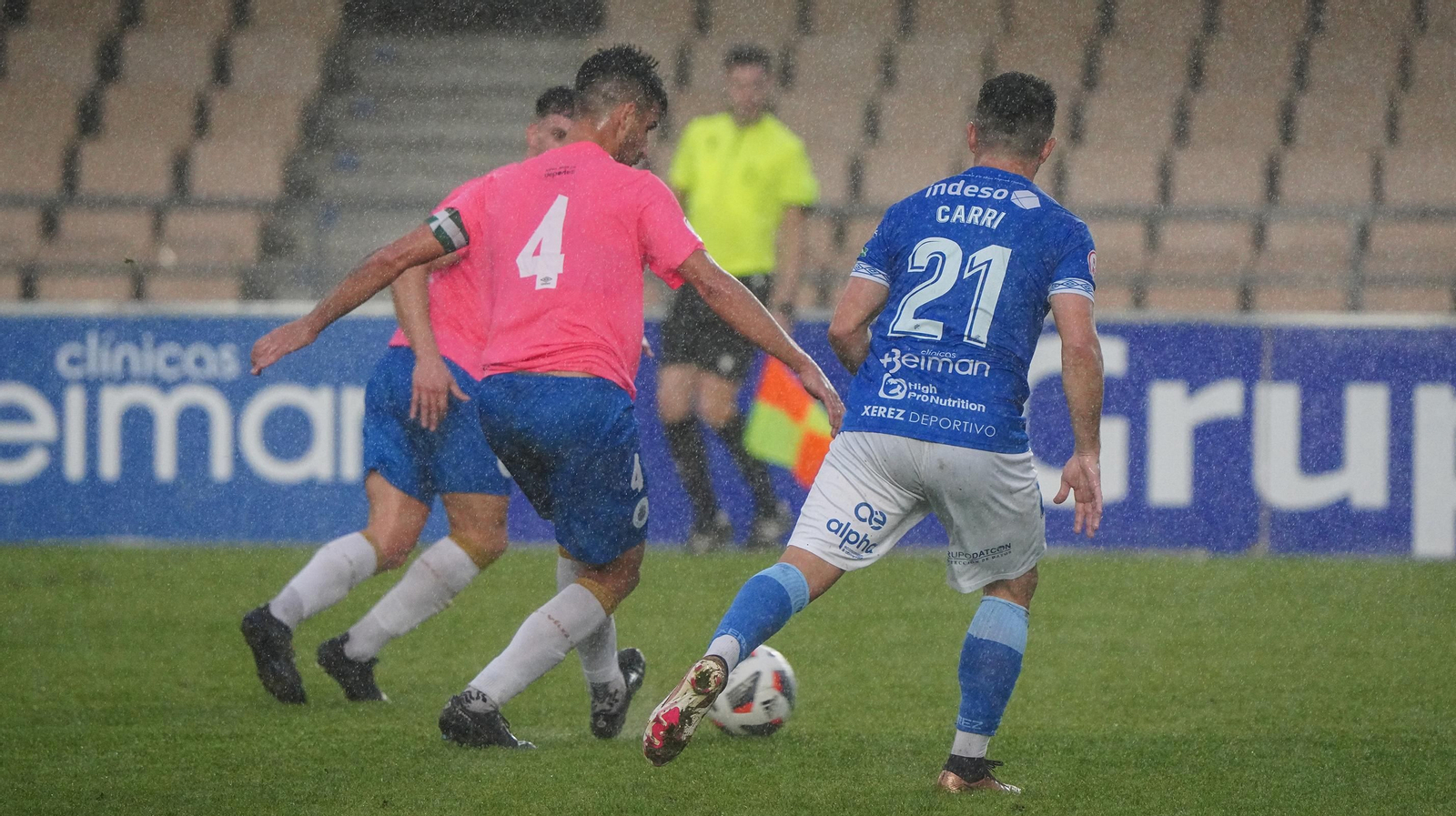 Victoria del Xerez DFC ante el Vélez Cf (2-0)