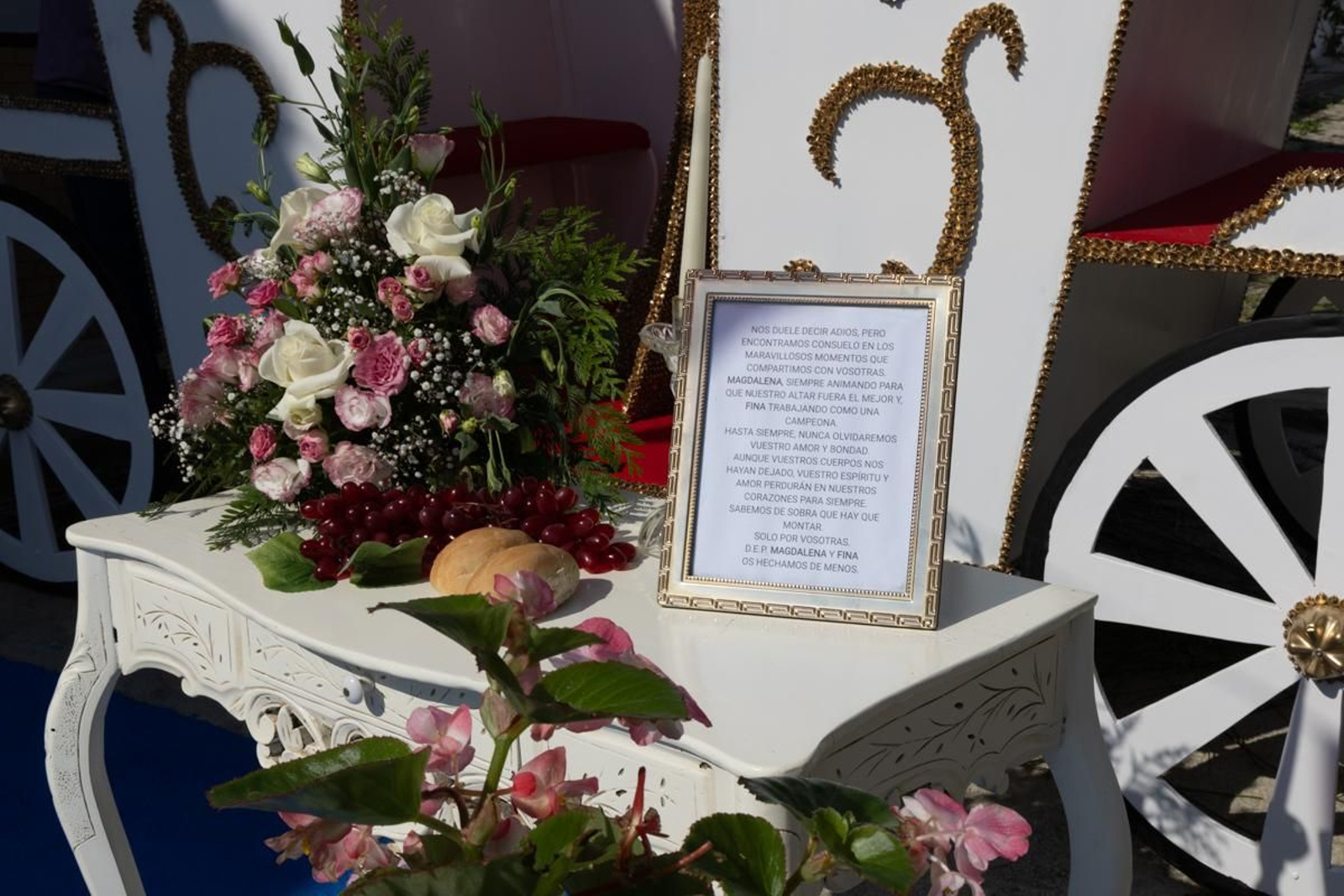 Los vecinos de Villardompardo exponen las obras de su Corpus un año más, en imágenes