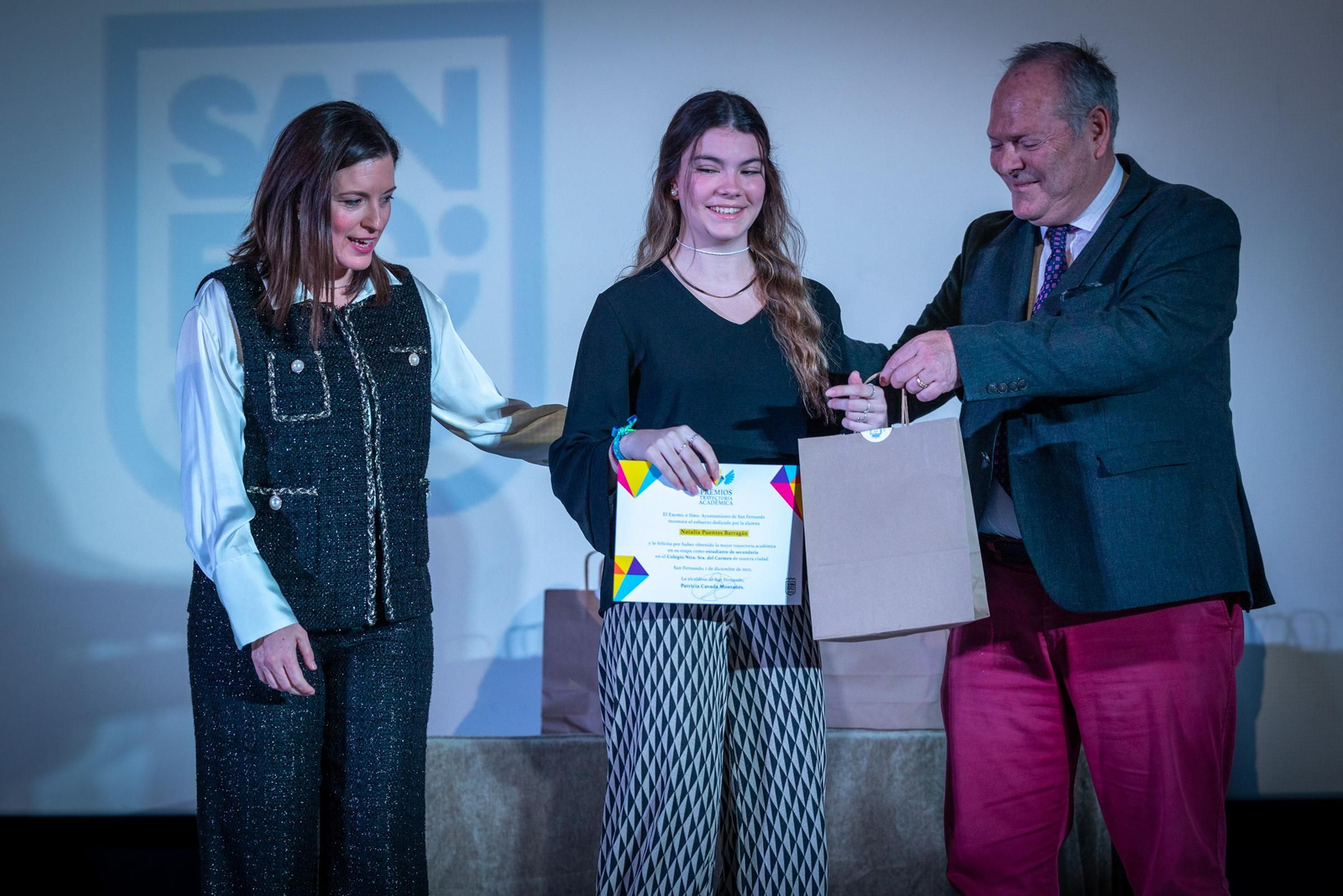 Imágenes de la entrega de premios académicos en San Fernando