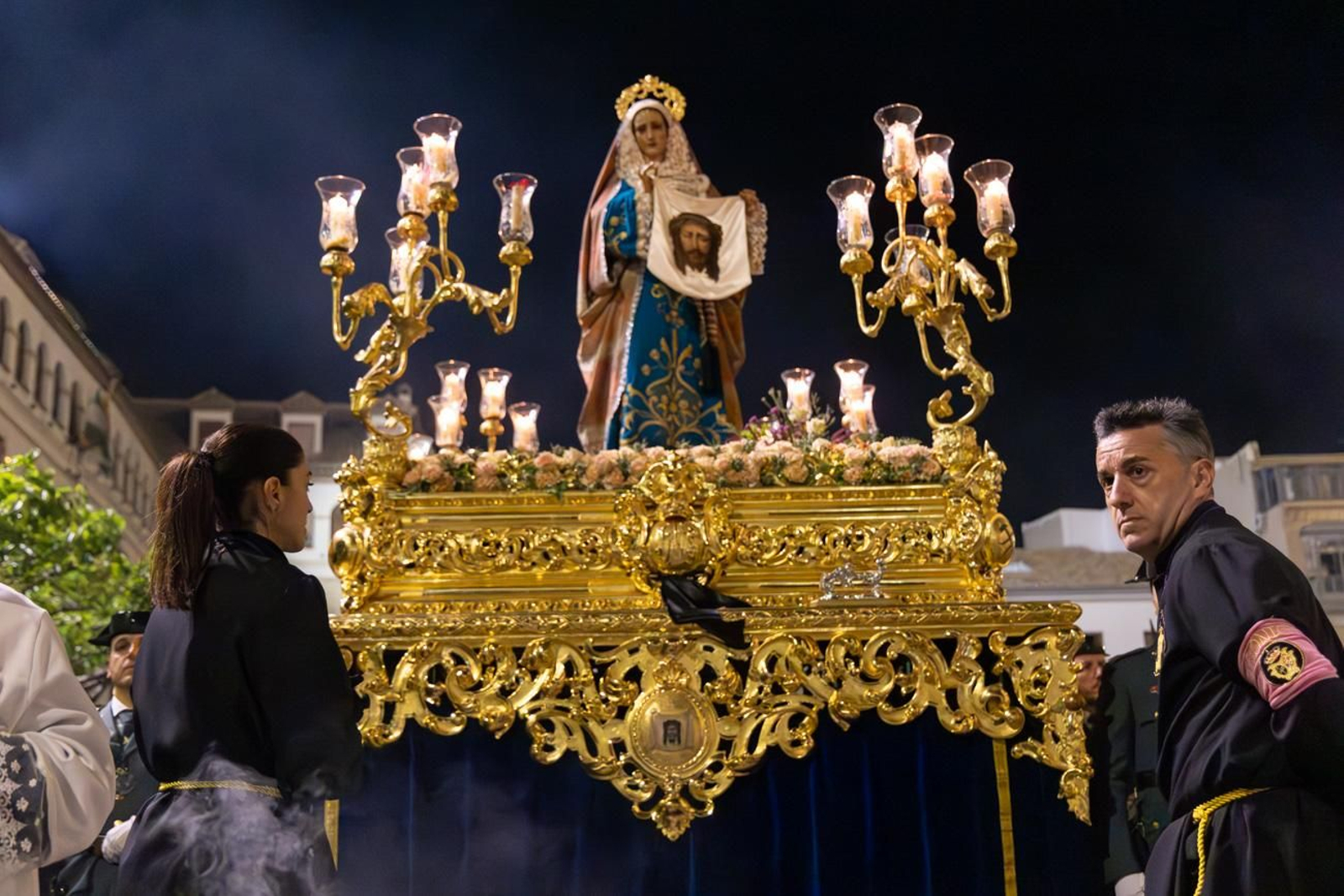 Los jiennenses acuden un año más al encuentro de Nuestro Padre Jesús