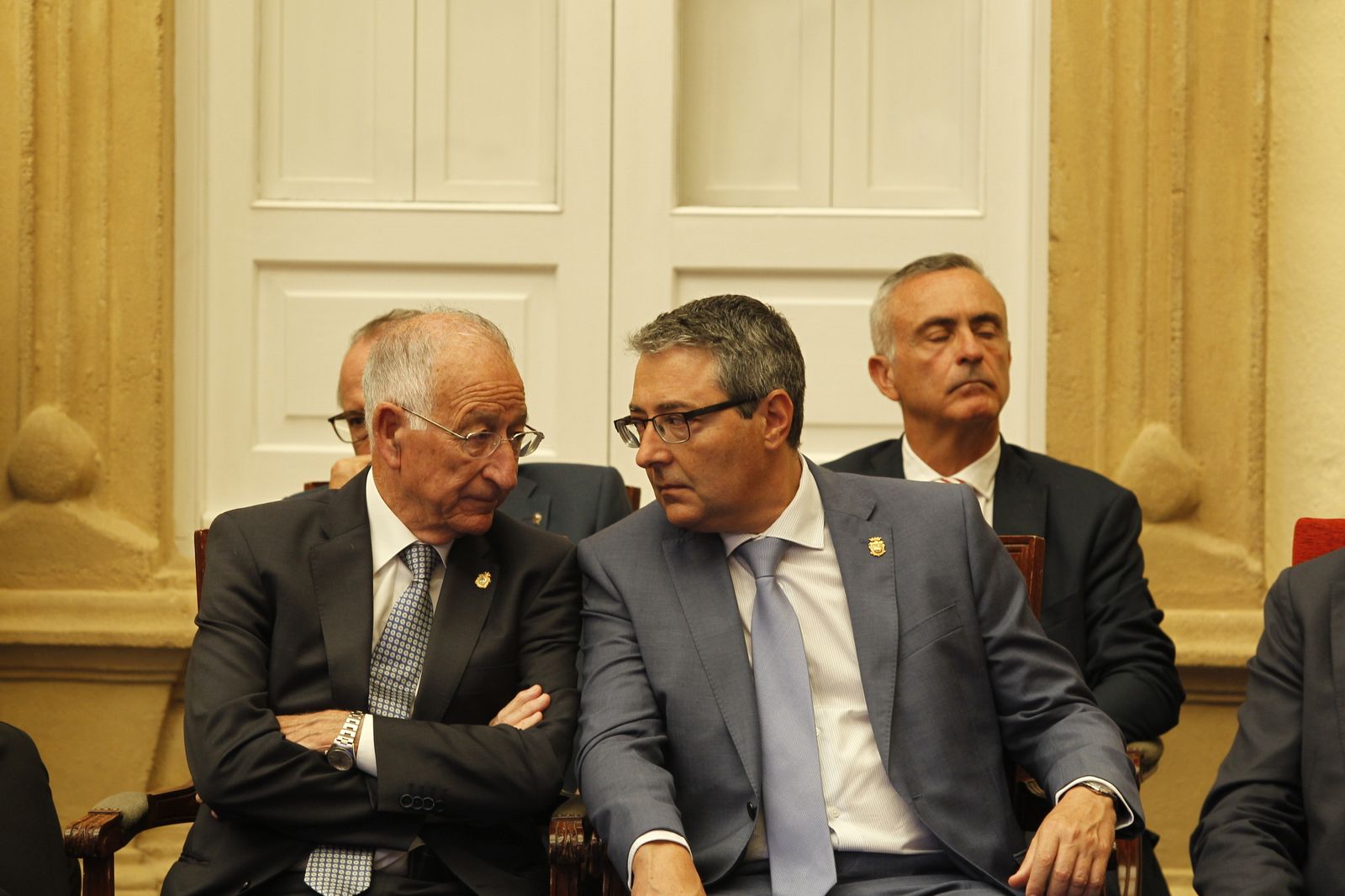 Pleno investidura Presidente Diputación de Almería. Javier Aureliano García