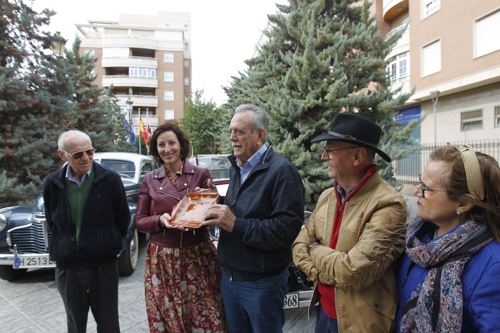 Fotogalería presentación XXX Ruta Vehículos Antiguos. Alcaldía de Almería