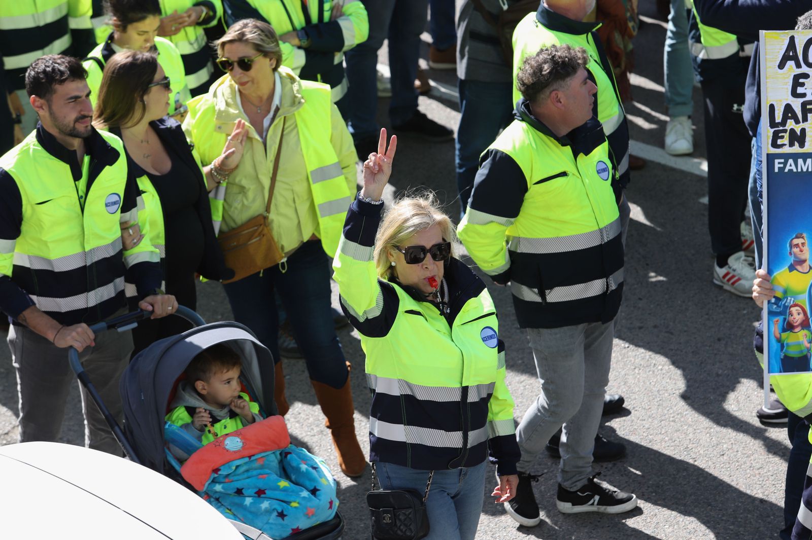 Las fotos de la manifestación de los trabajadores en huelga de Acerinox en Algeciras