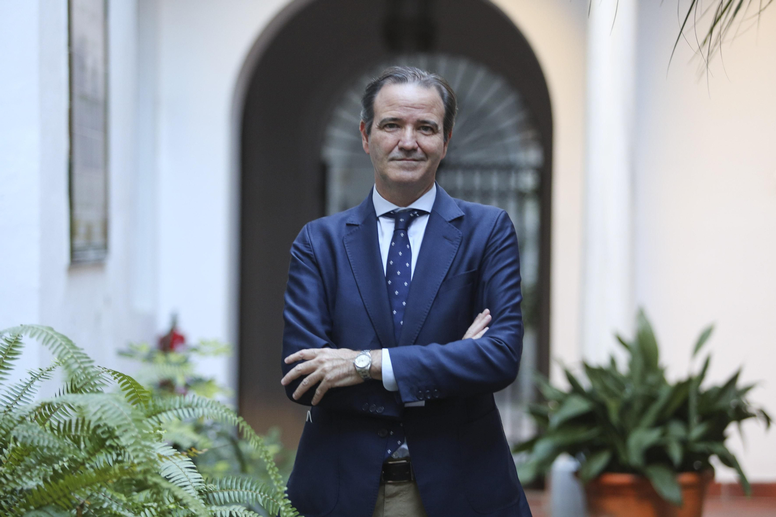 Pablo Atencia, en la sede de la Agrupación de Cofradías de Málaga.