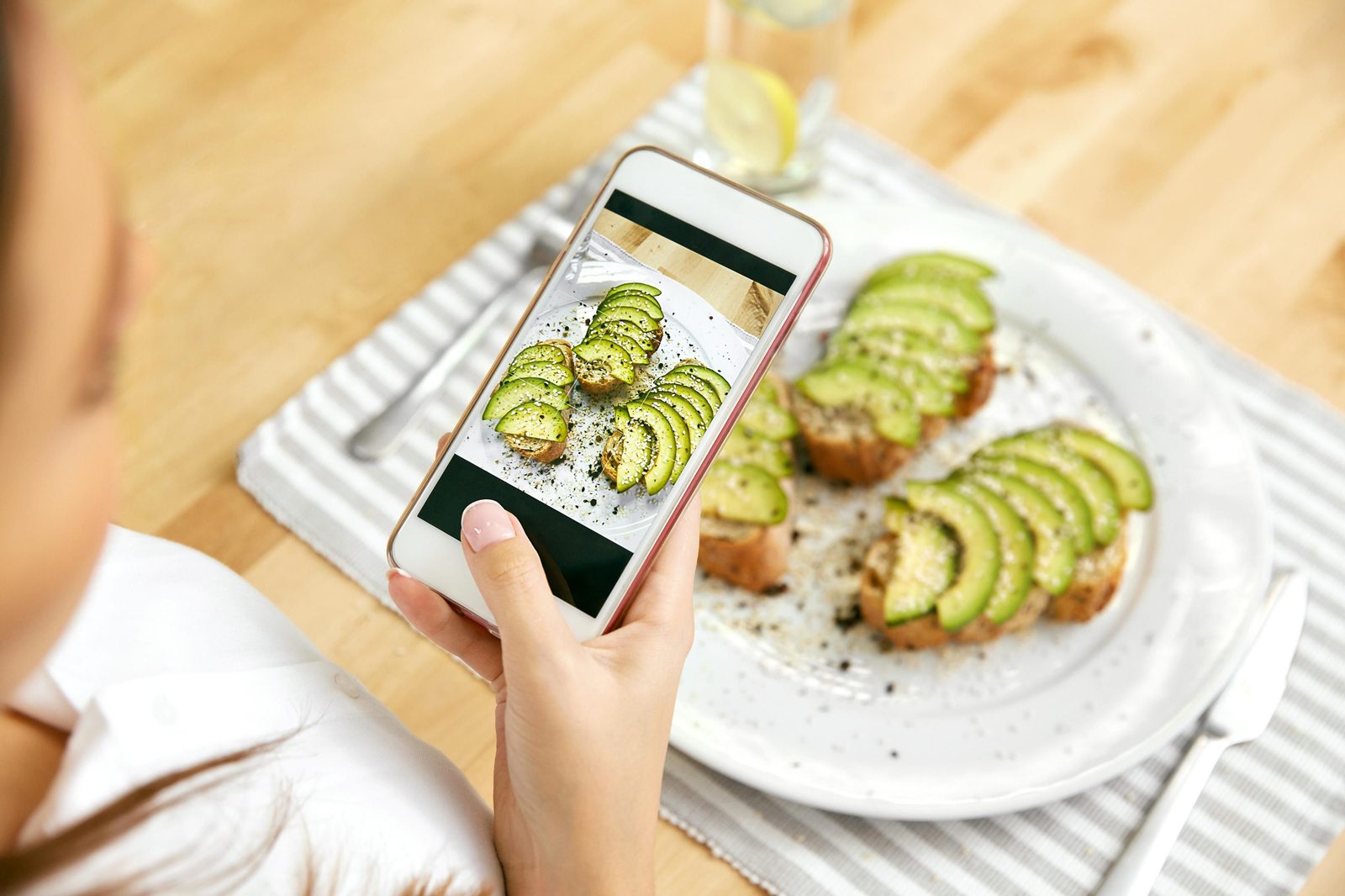 Las recetas con aguacate abundan en redes como Instagram. Es uno de los alimentos más fotografiados y compartidos.