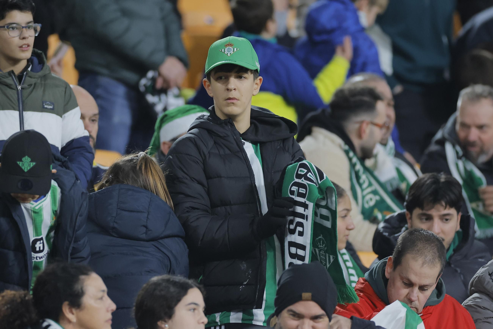 Búscate en las fotos del Betis - Getafe