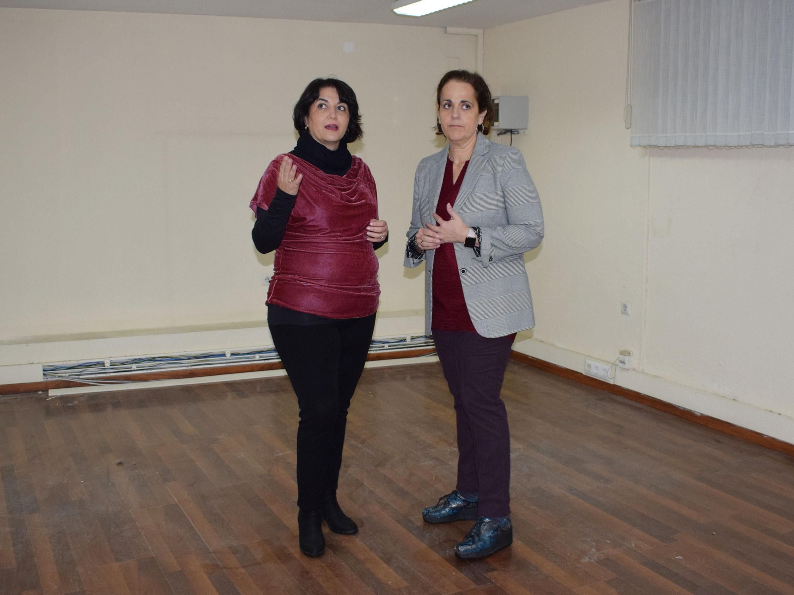 Eva Timoteo y Blanca Torrent, en su visita a las instalaciones.