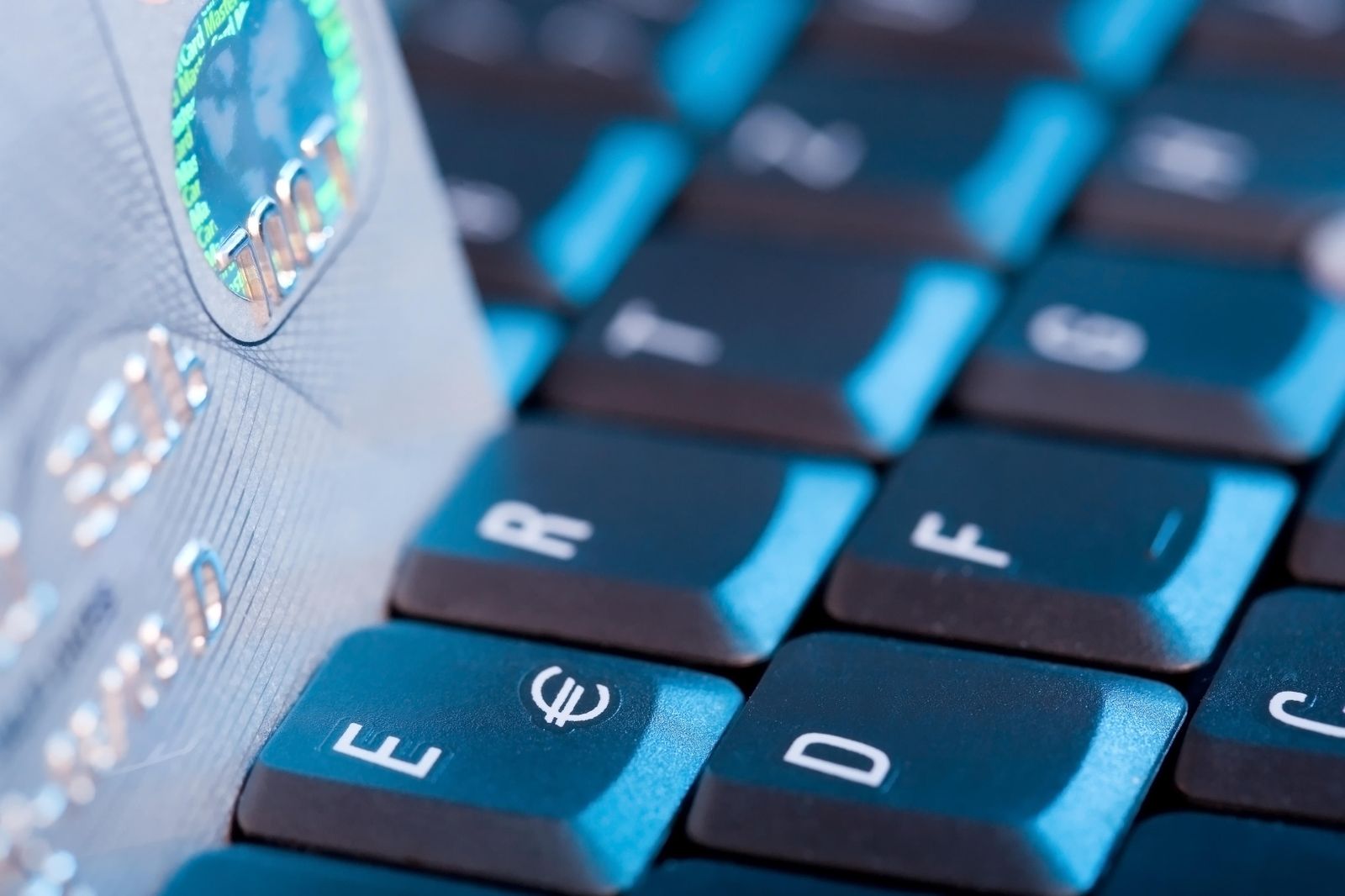 La ciberseguridad es cada vez más una tendencia generar de sostenibilidad en la industria.