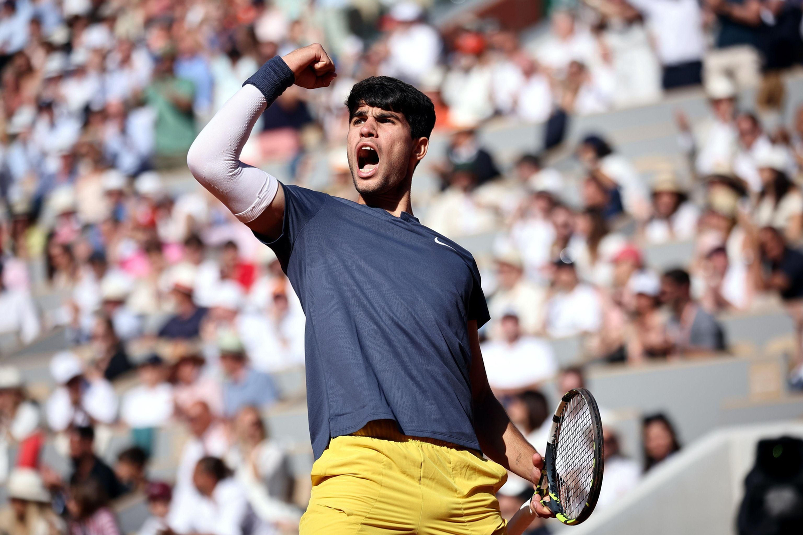 Las fotos del primer título de Carlos Alcaraz en Roland Garros