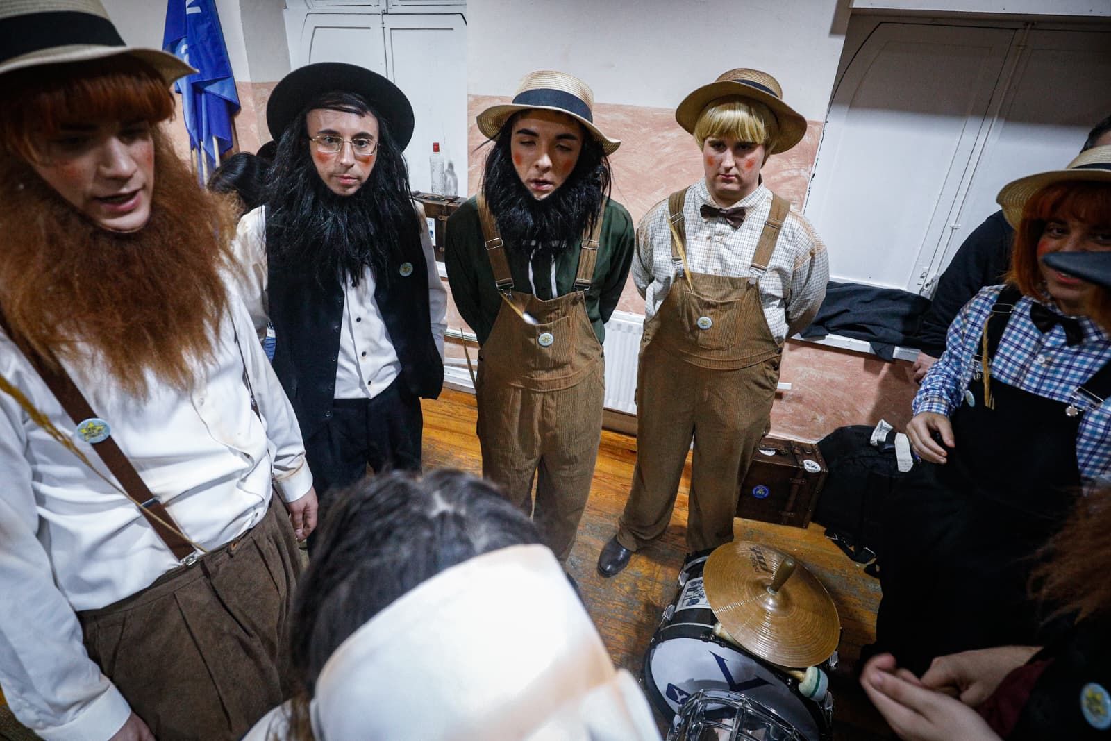 Búscate entre las mejores imágenes de la sexta sesión de cuartos de final del COAC 2026