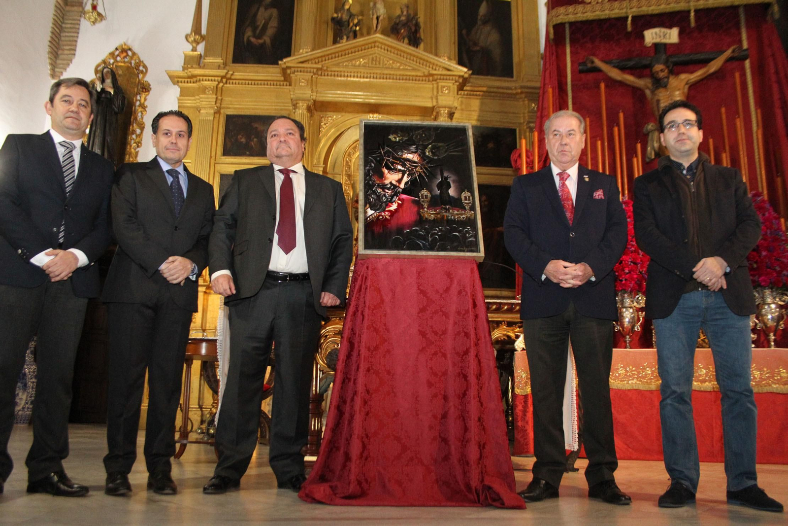 Imágenes de la Presentación del cartel del Vía Crucis de Pasión en las Agustinas