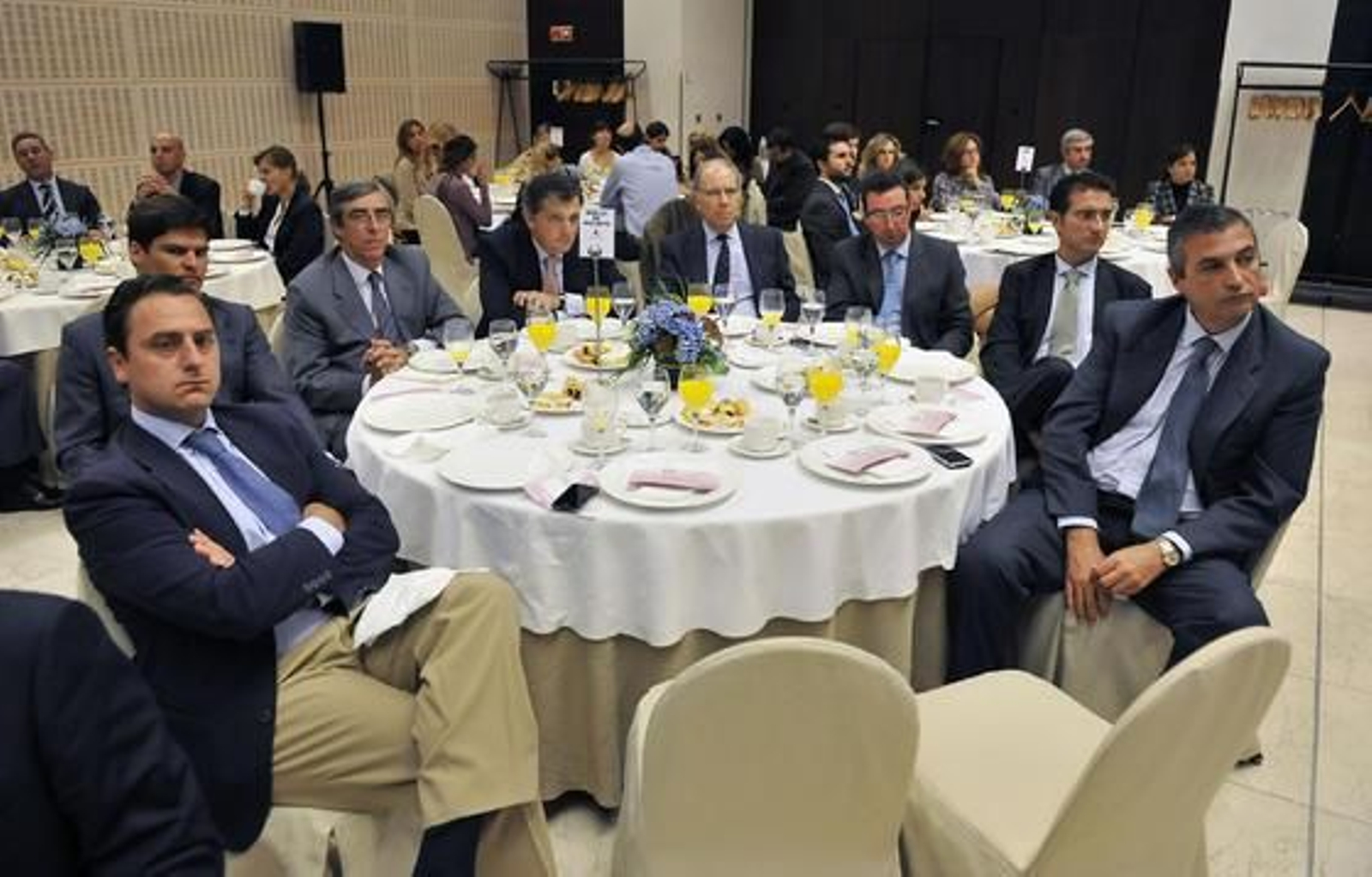 Julián García, Javier Fal Conde, Alfredo Álvarez, Francisco Herrero, Antonio Frade, Manuel Andrés González, Javier Chaparro y Juan Fernández de Mesa.

Foto: Juan Carlos Vázquez