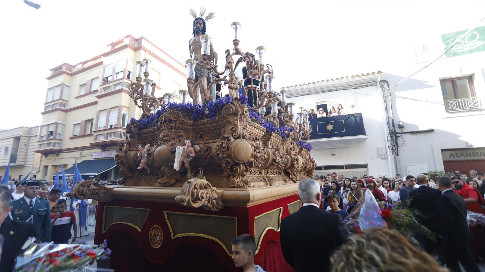 Fotos del Domingo de Ramos  en La Línea: Sagrada Flagelación y María Santísima de la Estrella