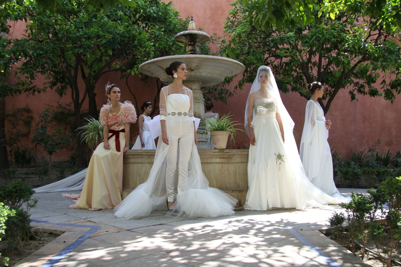 Diseños inspirados en el Romance entre Al Mutamid y Romaiquía.