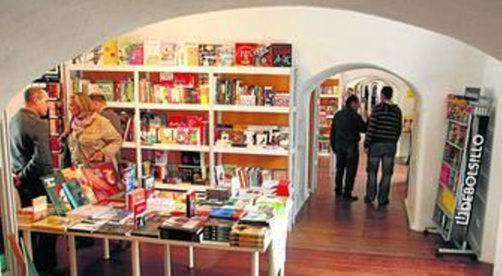 Las casamatas del Baluarte de la Candelaria volverán a acoger este año una nueva edición de la Feria del Libro.