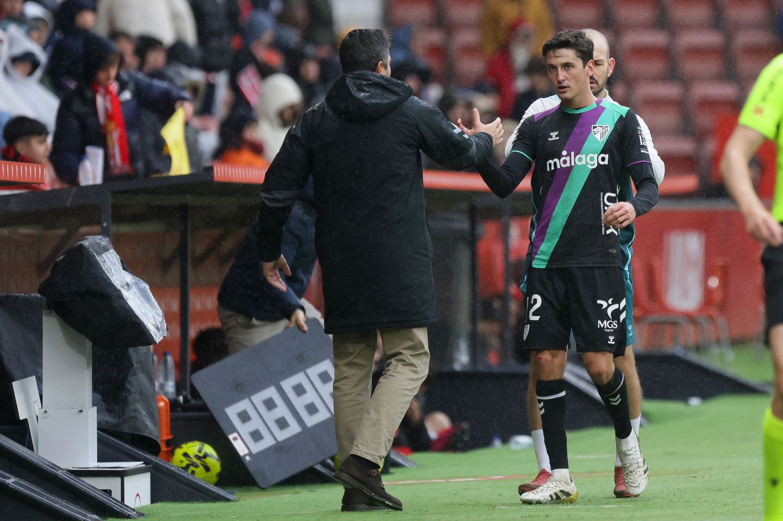 El Sporting-Málaga CF, en fotos